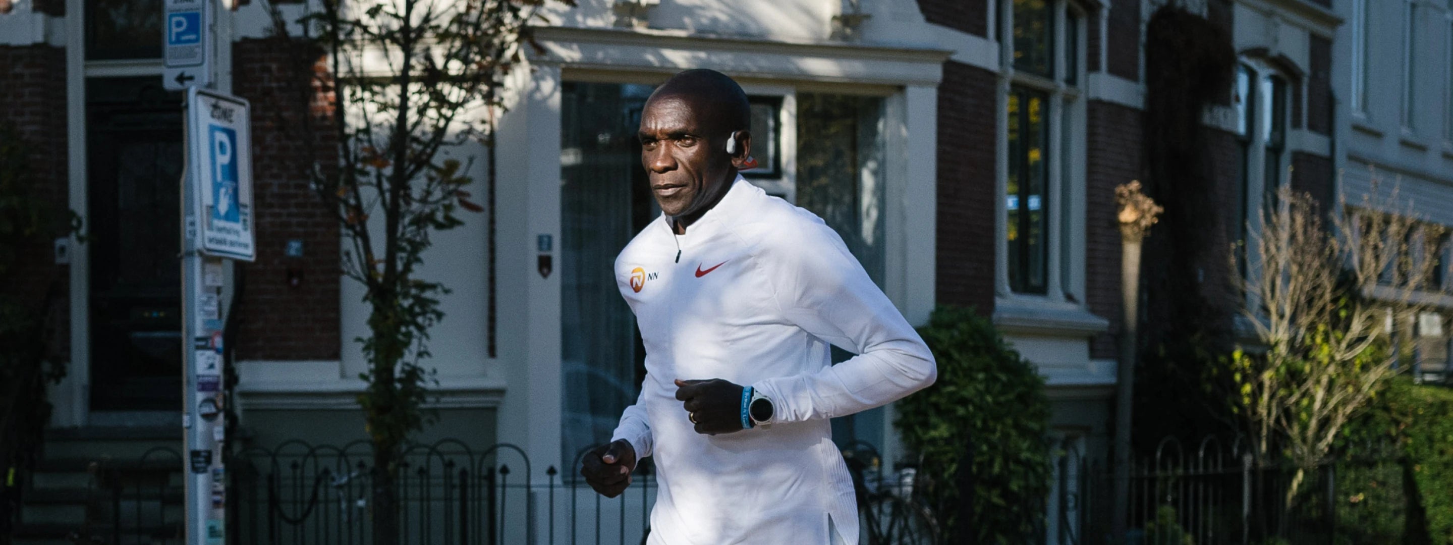 eliud kipchoge shokz new global brand ambassador australia